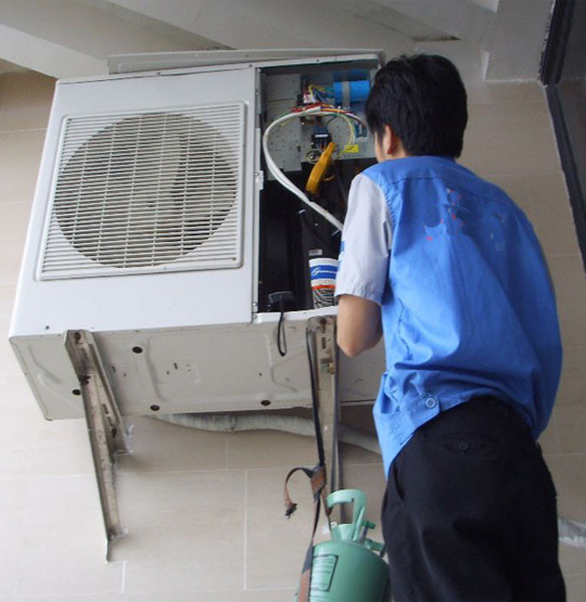 咸丰空调开机无反应维修